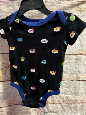 Nike one piece -0/6 months unisex baby